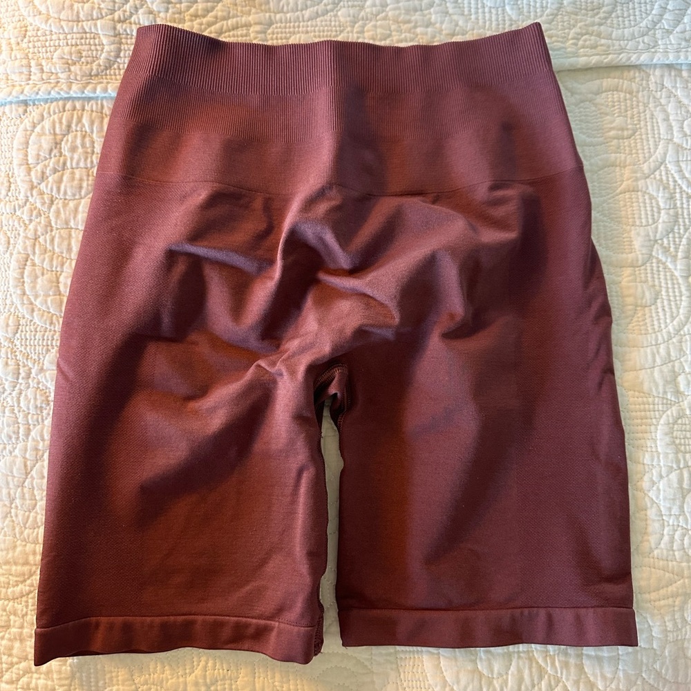 Alphalete Amplify Biker Shorts